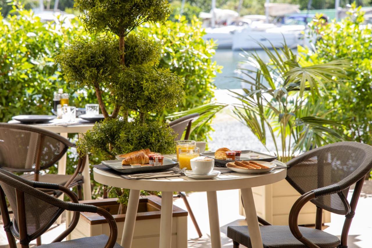 Blue Sail Hotel Anse Marcel Dış mekan fotoğraf